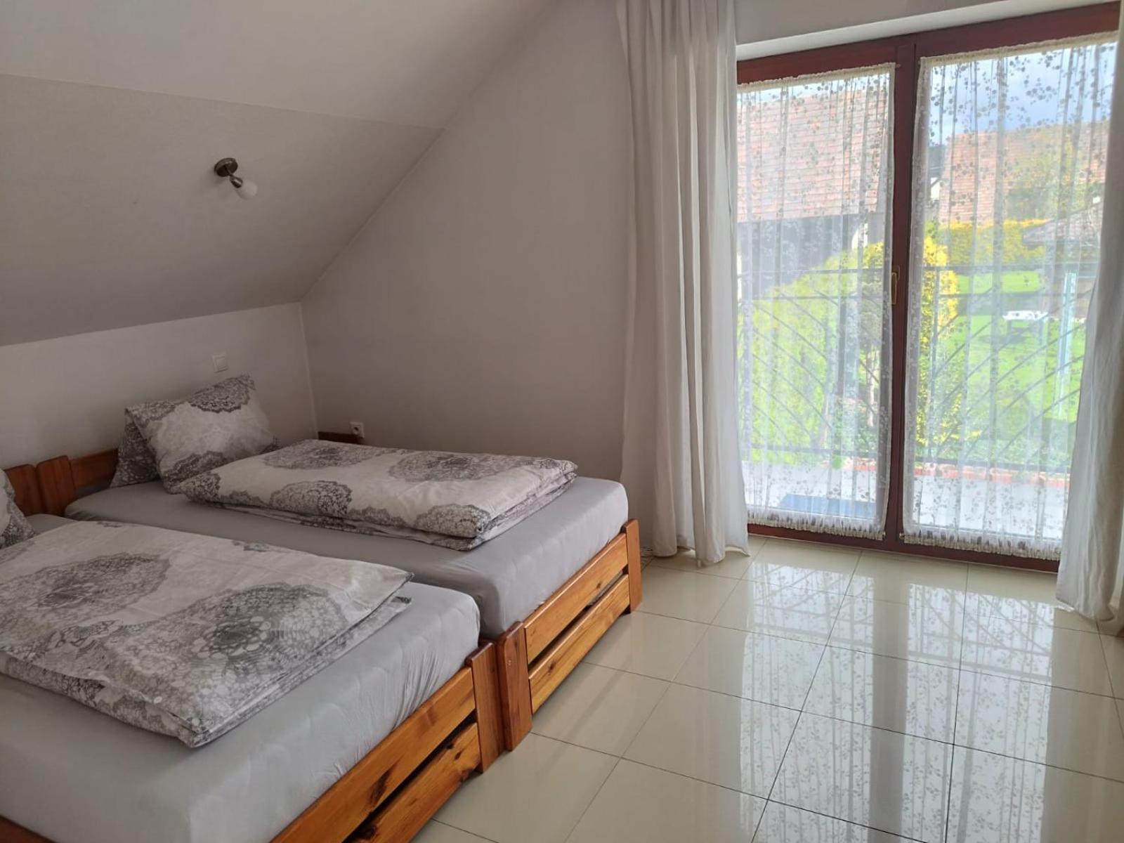 Ferienwohnung Privat Viktoria Terchová Exterior foto